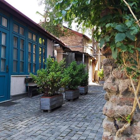 3 Heritage Rooms Tbilisi Bagian luar foto