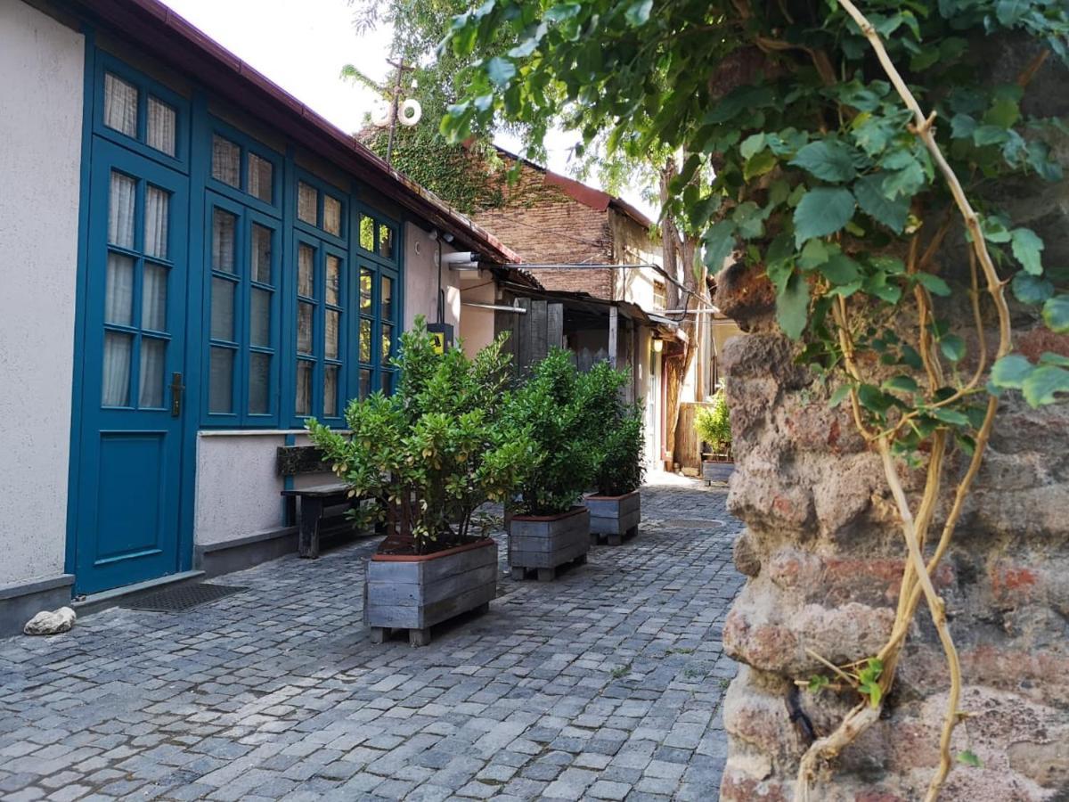 3 Heritage Rooms Tbilisi Bagian luar foto