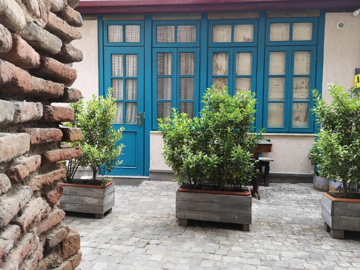 3 Heritage Rooms Tbilisi Bagian luar foto