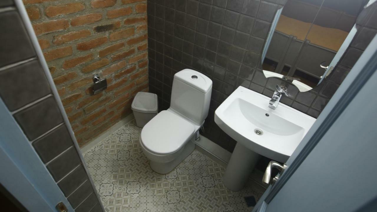 3 Heritage Rooms Tbilisi Bagian luar foto