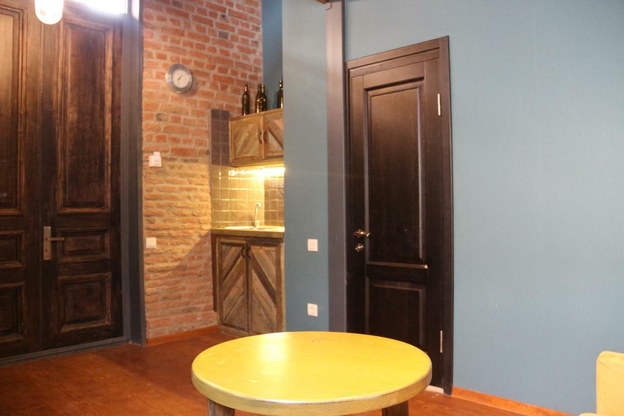 3 Heritage Rooms Tbilisi Bagian luar foto